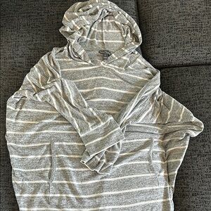 Market & Spruce Gray and White Striped Knit Sweater